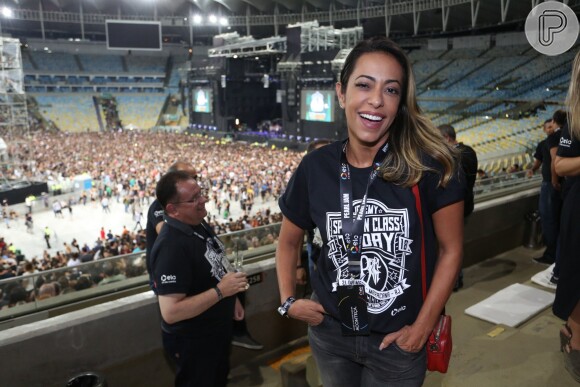 Samantha Schmütz conferiu o show do grupo Pearl Jam, no Maracanã, na noite desta quarta-feira, 21 de março de 2018