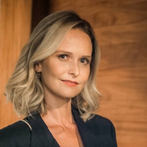 No ar como Fabiana em 'O Outro Lado do Paraíso', Fernanda Rodrigues contou como concilia família e trabalho
