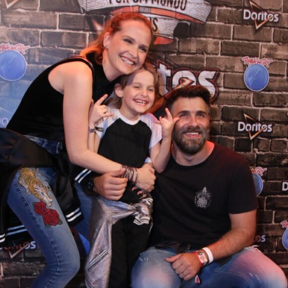 Fernanda Rodrigues falou que não incentiva filha a seguir carreira artística