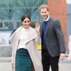 De look sóbrio, Meghan Markle inicia tour pré-casamento com Príncipe Harry nesta sexta-feira, dia 23 de março de 2018