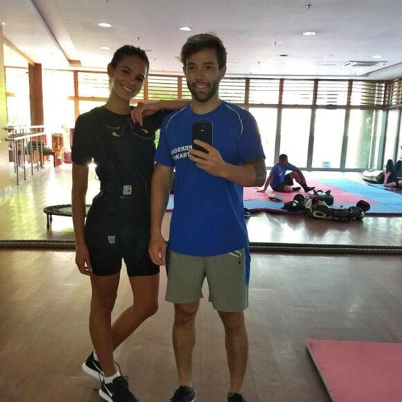 A rotina de treinos de Bruna Marquezine é mais intensa: 'A Bruna sempre treina nas folgas das gravações da novela'