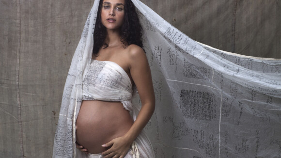 Débora Nascimento faz ensaio artístico aos 9 meses de gravidez. Veja fotos!