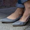 'As sapatilhas são confortáveis e podem salvar os pés depois de um dia só com sapatos altos', garante ortopedista