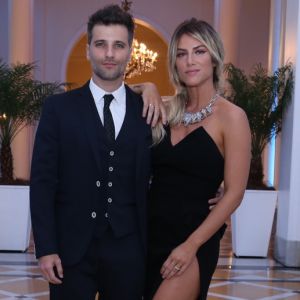 Giovanna Ewbank e Bruno Gagliasso prestigiam Prêmio Faz Diferença, realizado no Belmond Copacabana, Zona Sul do Rio de Janeiro, na noite desta quarta-feira, 28 de março de 2018