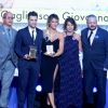 Bruno Gagliasso e Giovanna Ewbank foram premiados na categoria Sociedade/Diversidade do prêmio 'Faz Diferença' do jornal 'O Globo'