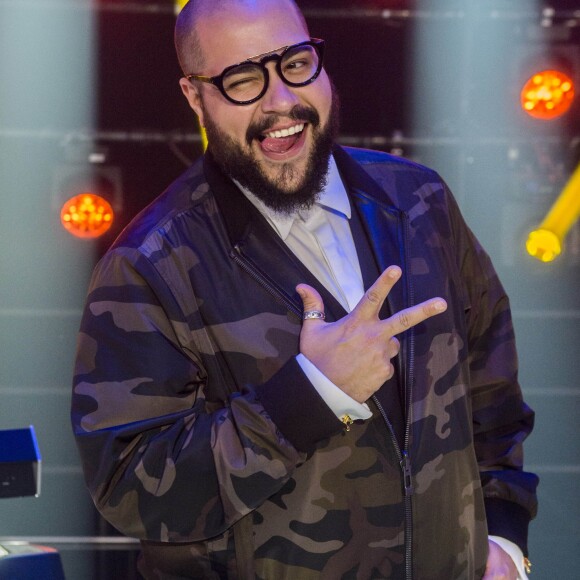 Bruna Marquezine elogiou a performance de Tiago Abravanel como Gloria Gaynor