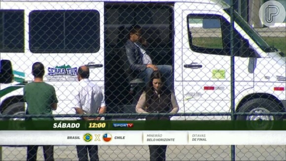 De acordo com o 'SporTV', o motivo do mal-estar de Rafaella Santos seria um enjoo