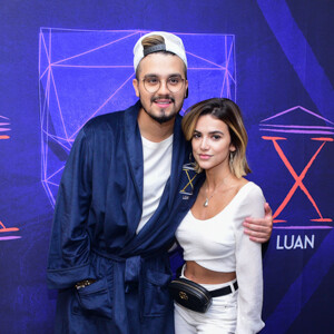 Manu Gavassi prestigia o cantor Luan Santana em show realizado no Citibank Hall, em São Paulo, neste domingo, 1° de abril de 2018