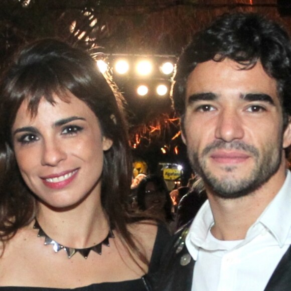 Separação de Caio Blat não deixou Maria Ribeiro 'descrente' do amor: 'Quase garota-propaganda'