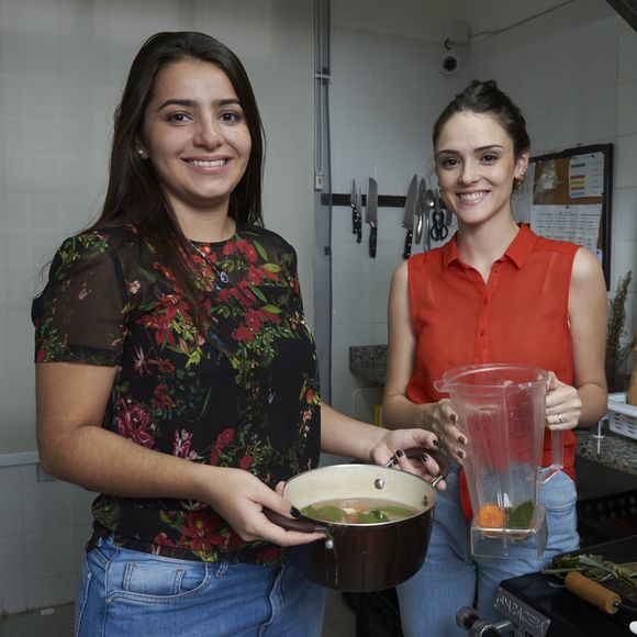 'A nossa carne é verde. Os animais vivem livres e só se alimentam de coisas naturais, nada de ração, por exemplo', explica Isabelle Drummond