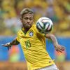Nova chuteira dourada de Neymar na Copa do Mundo será vendida por R$ 1,2 mil (24 de junho de 2014)