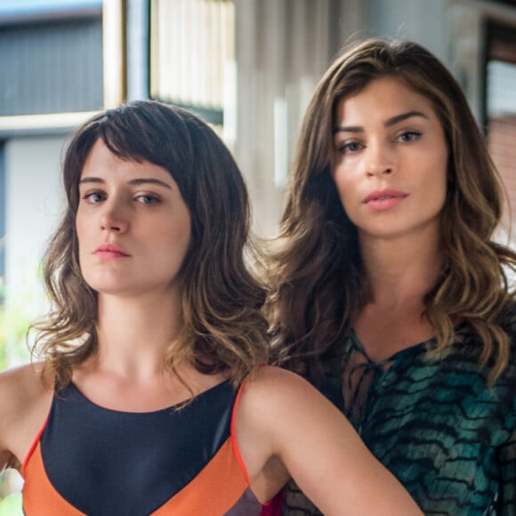 Lívia (Grazi Massafera) se revolta ao ver Clara (Bianca Bin) ficar com a guarda de Tomaz (Victor Figueiredo) na penúltima semana da novela 'O Outro Lado do Paraíso': 'Vou recorrer!'