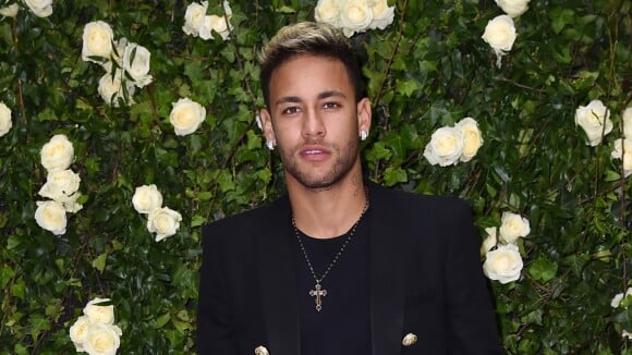 Caraca, Muleke! Neymar vai abrir casa de shows no Rio com cantor Thiaguinho