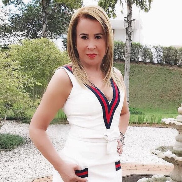 Zilu Camargo escreveu para Marco Augusto Ruggiero: 'Amando cada momento com você'