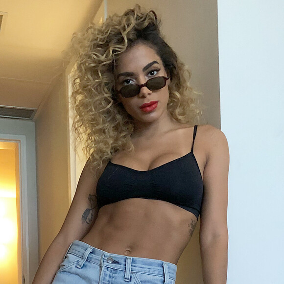 Anitta viajou à Miami para uma palestra na universidade de Havard, na última sexta-feira, 7 de abril de 2018