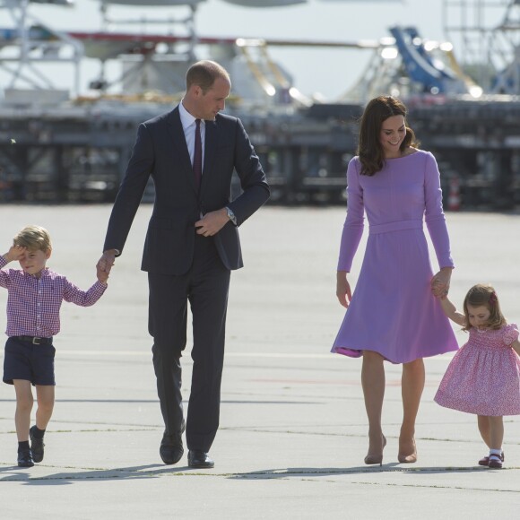 George e Charlotte serão, respectivamente, pajem e dama na cerimônia de união de Harry com a atriz Meghan Markle