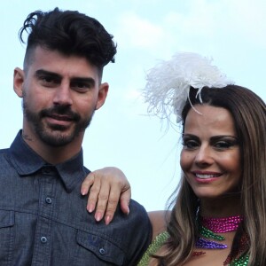 Viviane Araujo e Radamés anunciaram o fim do noivado em agosto de 2017