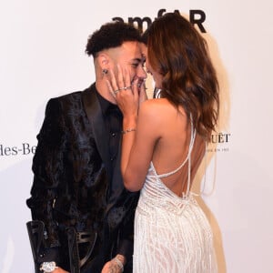 Bruna Marquezine e Neymar prestigiam o baile anual da amfAR, The Foundation for AIDS Research, em São Paulo, na noite desta sexta-feira, 13 de abril de 2018