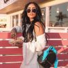 Jade Seba apostou em um look branco fluído para ir ao Coachella 2018
