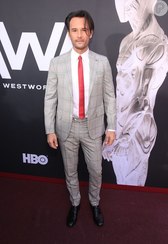 Intérprete de Hector na série da HBO, Rodrigo Santoro esteve na première da 2ª temporada de 'Westworld' nesta segunda-feira, dia 16 de abril de 2018 em Los Angeles, Califórnia, nos Estados Unidos