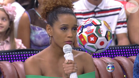 Taís Araújo falou que o filho está adorando a Copa do Mundo