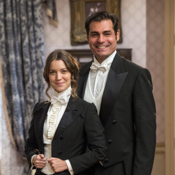 Os dias de felicidade do casal Darcy (Thiago Lacerda) e Elisabeta (Nathalia Dill) acabam quando ela termina seu relacionamento com o inglês e ainda põe ponto final na amizade com Ema (Agatha Moreira) ao descobrir que a casamenteira foi quem teve a ideia nos próximos capítulos da novela 'Orgulho e Paixão'