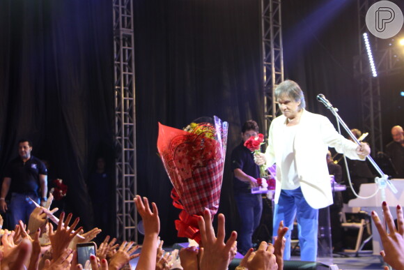 Roberto Carlos comemora aniversário de 77 anos em show em Belém, no Pará, na noite desta quinta-feira, 19 de abril de 2018