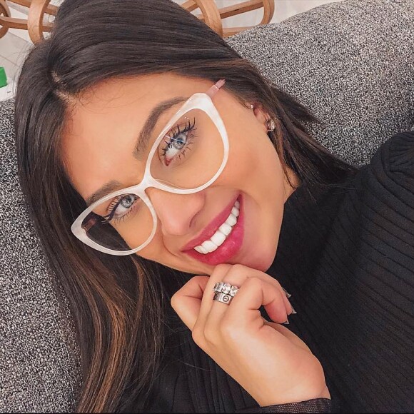 Flavia Pavanelli fará 'As Aventuras de Poliana', nova novela do SBT