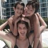 Isabelli Fontana aproveita dia de sol com os filhos, Zion e Lucas, em Miami, 30 de junho de 2014