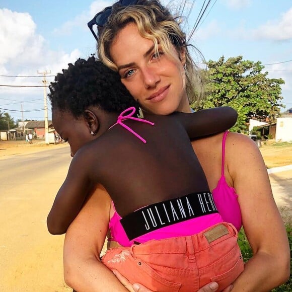 Giovanna Ewbank afirmou que não pretende interferir na carreira de Títi no futuro