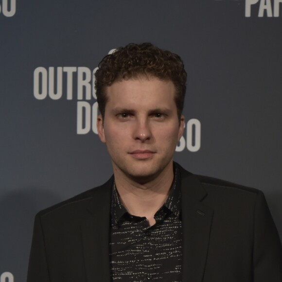 Thiago Fragoso vai retirar nódulo em um dos rins nesta semana, segundo colunista Daniel Castro, em 22 de abril de 2018