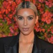 Kim Kardashian publica foto com marido e filhos Chicago, North e Saint: 'Festa'