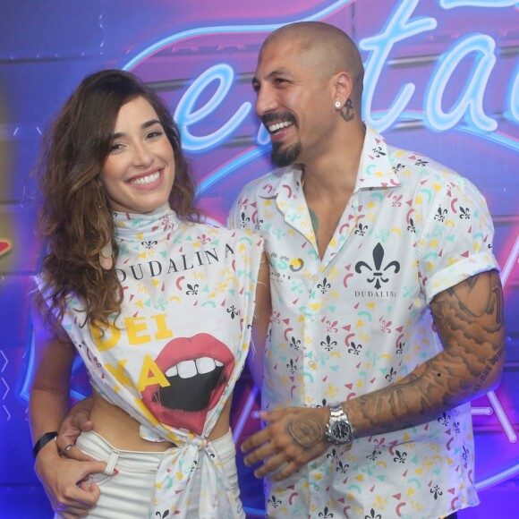 Carol Alves e Fernando Medeiros assumiram o romance publicamente em fevereiro de 2018