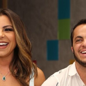 Gretchen diz que noiva do filho Thammy Gretchen, Andressa Ferreira, promete causar no reality: 'Personalidade forte'