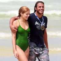 Isabella Santoni diz que mar a aproximou de Caio Vaz: 'Atraí namorado surfista'