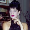 Com os fios bem escuros, Claudia Raia viveu a dançarina de de cabaré Adriana Ross em 'Rainha da Sucata' (1990)