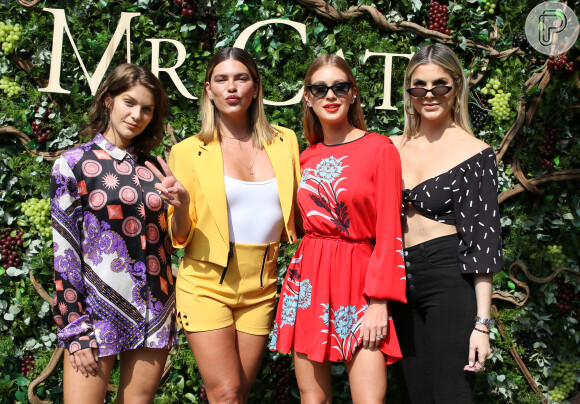 Isabella Santoni, Mariana Goldfarb, Marina Ruy Barbosa e Julia Faria marcaram presençã em evento de moda na tarde desta quinta-feira, 26 de abril de 2018