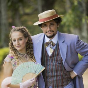 Lídia (Bruna Griphao) aceita fugir com Uirapuru (Bruno Gissoni) nos próximos capítulos da novela 'Orgulho e Paixão'