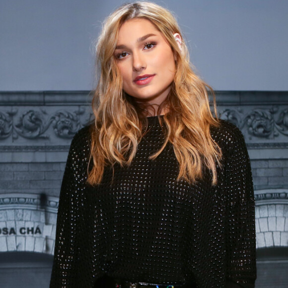 Sasha Meneghel incentiva que seus seguidores no Instagram se conscientizem a respeito das roupas