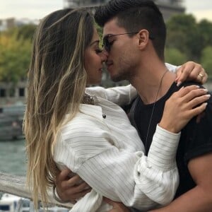 'Mandei uma mensagem lá do curso falando 'amor, eu tenho uma missão para você. Quero uma cherimóia, um mangostin e uma pamonha'', lembrou Mayra Cardi