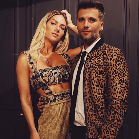 Giovanna Ewbank disse ter se surpreendido com conexão com Bruno Gagliasso: 'Quando me apaixonei por você, não fazia ideia do quanto poderia ser feliz ao seu lado, compartilhando do mesmo pensamento e vontades sobre esse mundão'