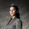 Catarina (Bruna Marquezine) não desiste de se livrar de Amália (Marina Ruy Barbosa) na novela 'Deus Salve o Rei'