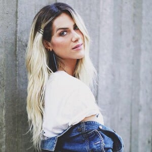 'Acho que você é o menino mais lindo que eu já vi na minha vida!', surpreendeu-se Giovanna Ewbank com a beleza do modelo infantil