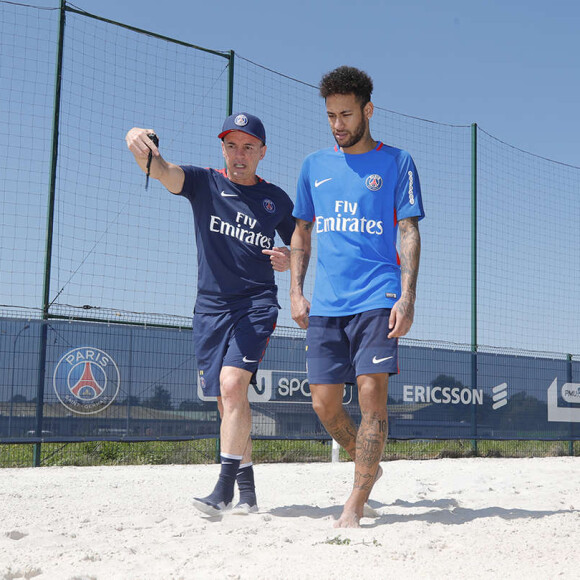 Neymar está há mais de 2 meses afastado dos gramados