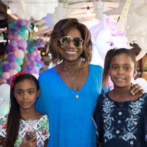 Glória Maria prioriza mostrar o mundo real para as filhas: 'Elas só não podem se tornar mulheres que não sabem o que é o mundo'