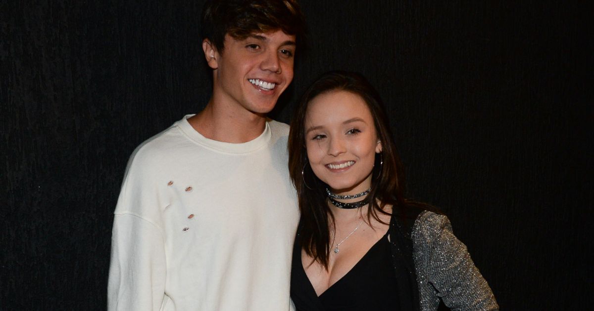 Larissa Manoela e Leonardo Cidade estão