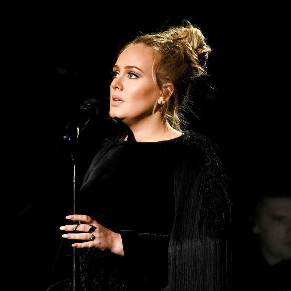 'Estou bastante ferrada, não sei se chego em casa novamente', disparou Adele