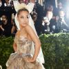 Ariana Grande estreou no Met Gala 2018, no The Metropolitan Museum of Art, nesta segunda-feira, 7 de maio de 2018