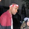 Frank Ocean também foi agredido por Chris Brown, depois de ter reclamado que o namorado de Rihanna parou em sua vaga nomeada em um estúdio de música