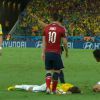 O jogo foi paralisado, mas o colombiano não recebeu nenhum cartão
